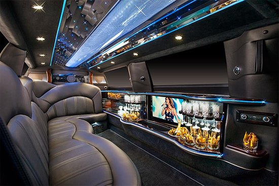 Fort Worth Lincoln Limo Rates, Limo, White Black Car Service, Black Car, Wedding, Round Trip, Anniversary, Nightlife, Getaway, Birthday, Brewery Tour, Wine Tasting, Funeral, Memorial, Bachelor, Bachelorette, City Tours, Events, Concerts