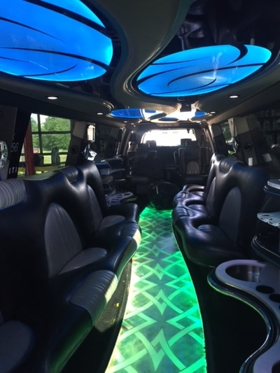 Fort Worth Infinity Limo Services, Limousine, White, Black Car Service, Wedding, Round Trip, Anniversary, Nightlife, Getaway, Birthday, Brewery Tour, Wine Tasting, Funeral, Memorial, Bachelor, Bachelorette, City Tours, Events, Concerts, Airport, SUV