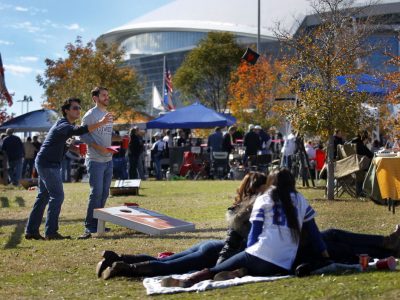 Fort Worth Tailgating Limo Service, party bus, shuttle, Charter, Limousine, bbq, Tailgate, AT&T Stadium, Amon G. Carter Stadium, Cowboys Football, Horned Frogs, TCU